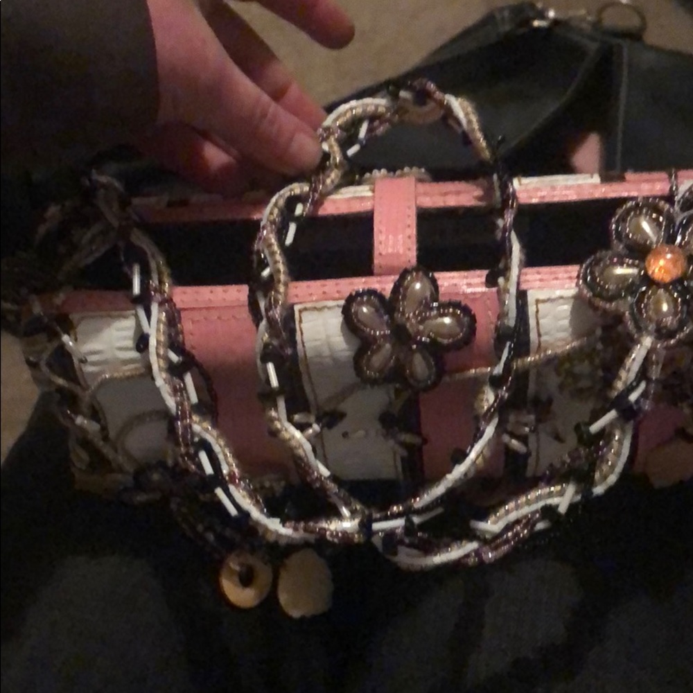 Purse - Picture 2 of 4